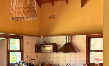 CASA 4 AMBIENTES EN VENTA, BARRIO SAN JORGE, LOS CARDALES