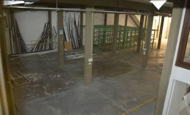Establecimiento Industrial de 1100 m2 cub. - VENDIDO