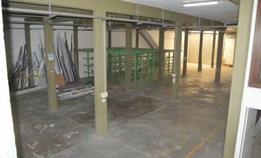 Establecimiento Industrial de 1100 m2 cub. - VENDIDO
