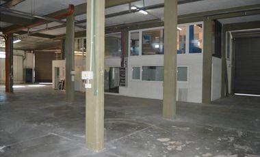 Establecimiento Industrial de 1100 m2 cub. - VENDIDO