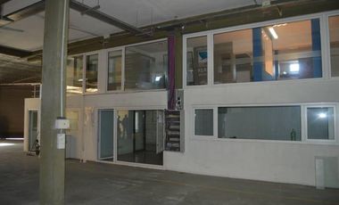Establecimiento Industrial de 1100 m2 cub. - VENDIDO