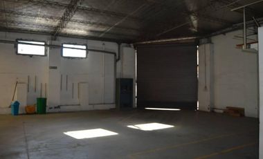 Establecimiento Industrial de 1100 m2 cub. - VENDIDO