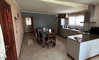 Casa en venta en Adrogué, Almirante Brown