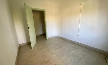 PH EN VENTA EN VILLA ELISA LA PLATA 2 DORMITORIOS