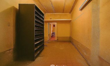 VENTA | PERMUTA - Casa de 3 dormitorios al frente, a reciclar con cochera - Abasto, Rosario.