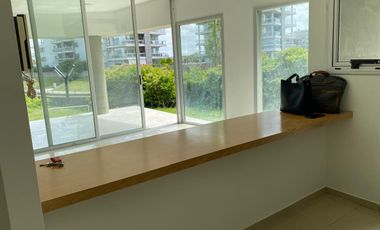Marinas del Canal, 3 ambientes dormitorio en suite, 2 cocheras, baulera y jardín con vista al rio