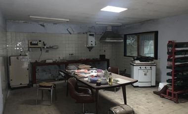 Establecimiento Industrial de 1300 m2 cubiertos, en El Talar