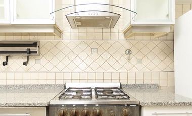 VENTA CASA 5 AMB 270 M2 DOBLE COCHERA REMEDIOS DE ESCALADA LANUS