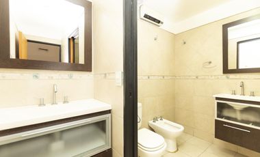 VENTA CASA 5 AMB 270 M2 DOBLE COCHERA REMEDIOS DE ESCALADA LANUS