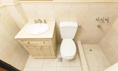 VENTA CASA 5 AMB 270 M2 DOBLE COCHERA REMEDIOS DE ESCALADA LANUS