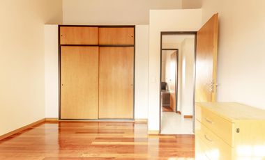 VENTA CASA 5 AMB 270 M2 DOBLE COCHERA REMEDIOS DE ESCALADA LANUS