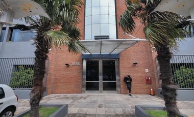 Oficina en  alquiler lista para entrar en el Edificio Olivos Building I