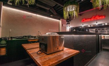 Edificio Para Restaurante de Lujo con Elevador En Andador  de Tlaquepaque