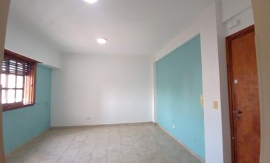 DEPARTAMENTO EN VENTA 2 AMBIENTES VALENTÍN ALSINA LANÚS