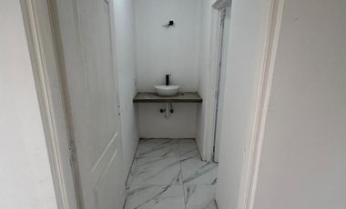 CASA EN VENTA y ALQUILER, 5 AMBIENTES, SAN SEBASTIAN AREA 9, APTO CREDITO