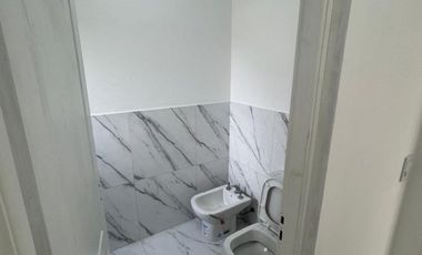 CASA EN VENTA y ALQUILER, 5 AMBIENTES, SAN SEBASTIAN AREA 9, APTO CREDITO