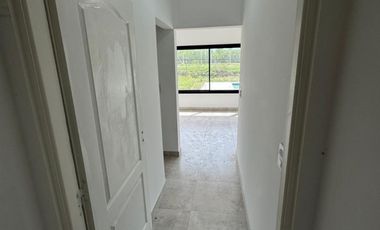 CASA EN VENTA y ALQUILER, 5 AMBIENTES, SAN SEBASTIAN AREA 9, APTO CREDITO