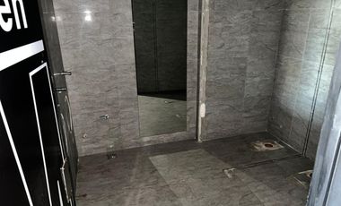 Local en venta- Nordelta Vista Bahía