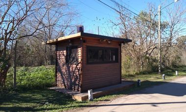 Venta Casa 3 ambientes - De Vicenzo Chico / Pilar