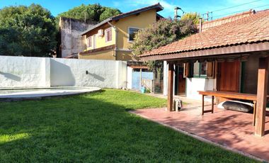 Venta Casa 3 ambientes - De Vicenzo Chico / Pilar