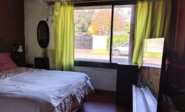 Venta Casa 3 ambientes - De Vicenzo Chico / Pilar