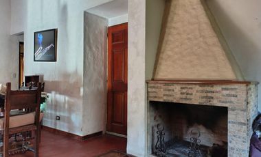 Venta Casa 3 ambientes - De Vicenzo Chico / Pilar