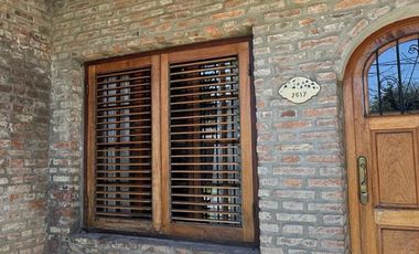 Casa en Fisherton con jardín y pileta