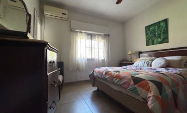 Casa en Fisherton con jardín y pileta