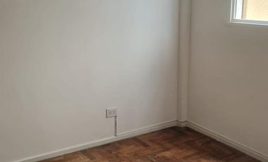 Dos ambientes en alquiler !!