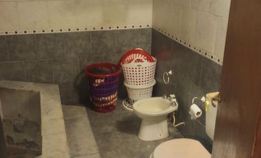 Local con vivienda sobre dos lotes  en venta en florida