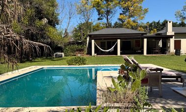 CASA 6 AMBIENTES EN VENTA, BARRIO LAS LOMADAS, LOS CARDALES