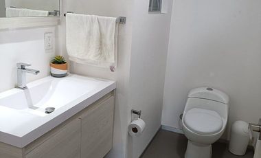 RENTO DEPARTAMENTO AMUEBLADO ZONA CORREGIDORA 3 REC 2.5 BAÑOS  CON GYM Y ALBERCA