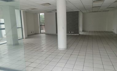 RENTO  LOCAL COMERCIAL EN PLANTA BAJA JUNTO AUDITORIO JOSEFA ORTIZ DE DOMINGUEZ