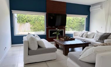 Venta | Casa en Los Abedules | VCO Propiedades