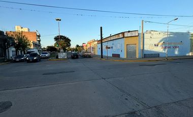 Edificio Comercial en Venta / Ideal Proyecto Inmobiliario