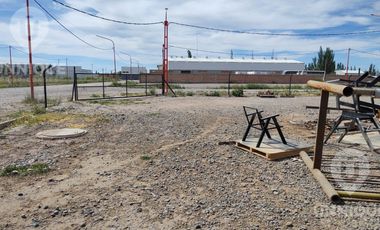 GALPON EN ALQUILER PARQUE INDUSTRIAL CIPOLLETTI