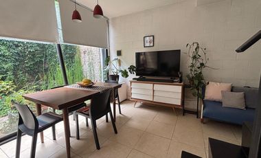 Departamento de 1 dormitorio con patio en venta en La Plata
