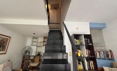 Departamento de 1 dormitorio con patio en venta en La Plata