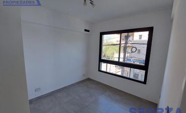 departamento de categoría en alquiler con cochera