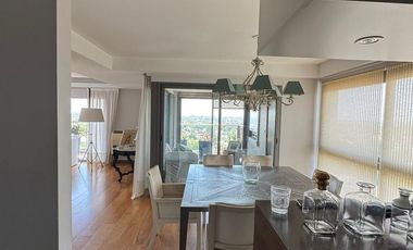 Piso 6 ambientes de 240m2 en Venta - Quilmes Centro