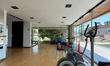 Piso 6 ambientes de 240m2 en Venta - Quilmes Centro