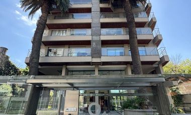 Piso 6 ambientes de 240m2 en Venta - Quilmes Centro
