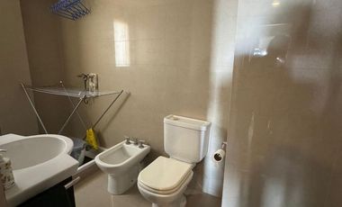 Piso 6 ambientes de 240m2 en Venta - Quilmes Centro