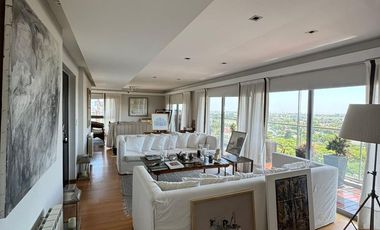 Piso 6 ambientes de 240m2 en Venta - Quilmes Centro