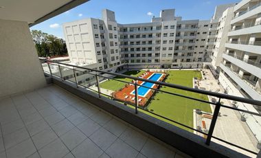 Departamento en Canning Center