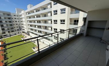 Departamento en Canning Center