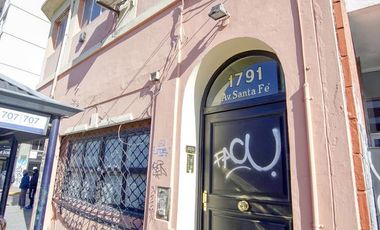 Oficina Luminosa Apto Profesional de un Ambiente Divisible - Martínez