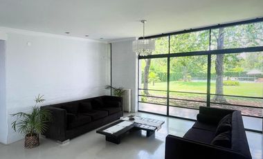 CASA 6 AMBIENTES CON PILETA EN VENTA, BARRIO SEMI CERRADO SAN JORGE, LOS CARDALES