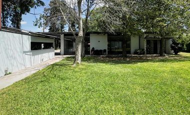 CASA 6 AMBIENTES CON PILETA EN VENTA, BARRIO SEMI CERRADO SAN JORGE, LOS CARDALES