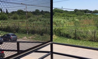 2 Dúplex juntos en José C Paz Arias Esq. Ant. Argentina